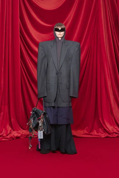 Look 23